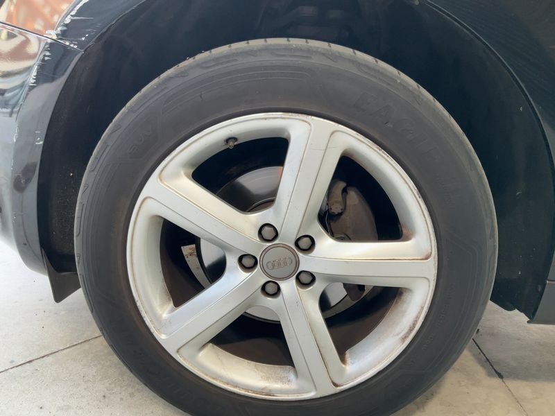Audi Q5 2.0 TDI quattro S line 2011 – снимка 3