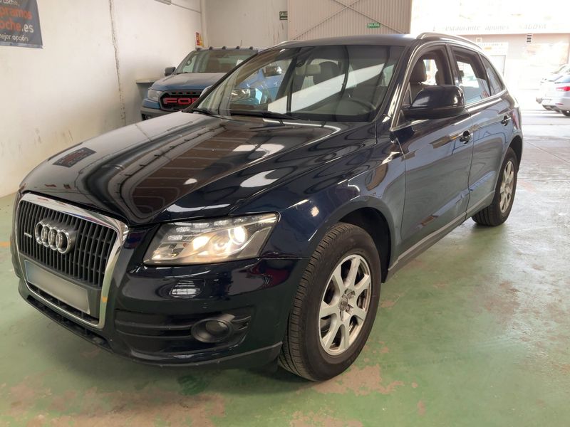 Audi Q5 2.0 TDI quattro 2010 – снимка 1