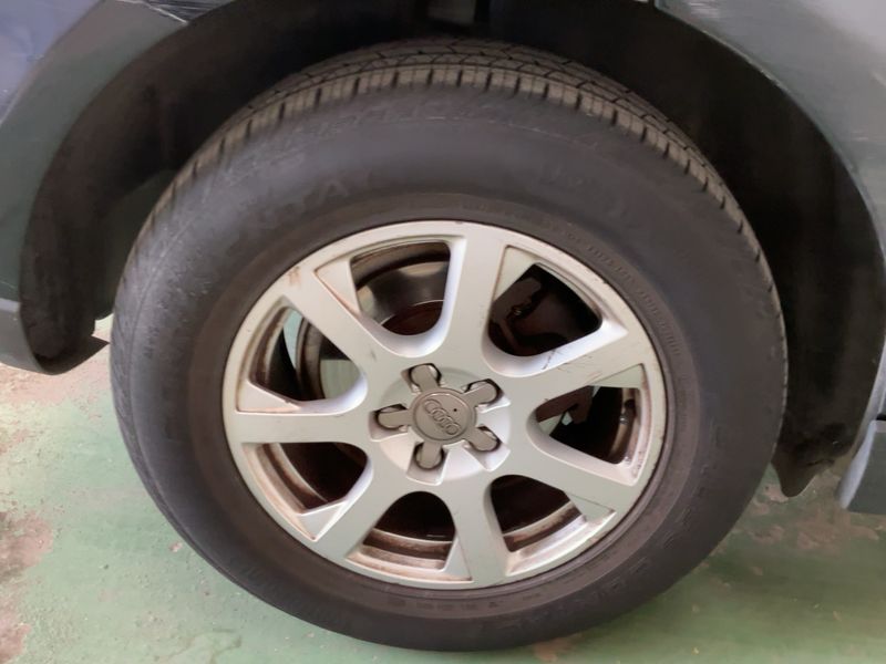 Audi Q5 2.0 TDI quattro 2010 – снимка 9