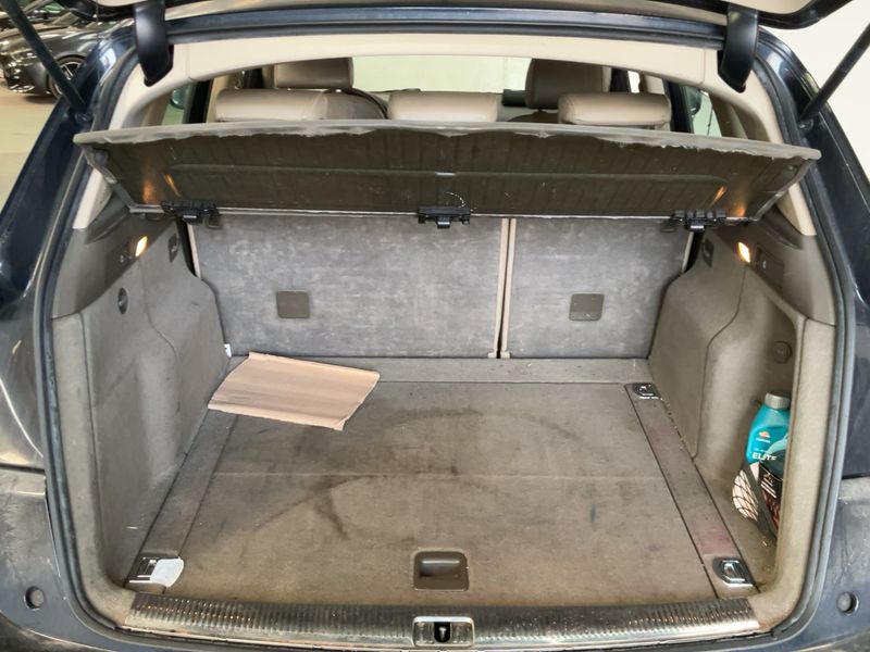 Audi Q5 2.0 TDI quattro 2010 – снимка 15