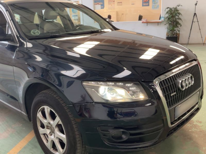Audi Q5 2.0 TDI quattro 2010 – снимка 12
