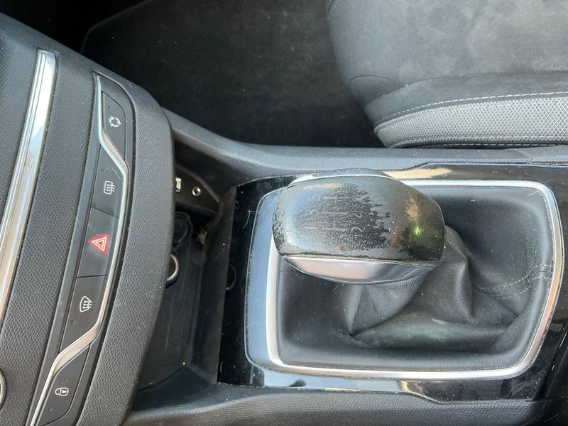Peugeot 308 1.6 Blue-HDi Style 2016 – снимка 24