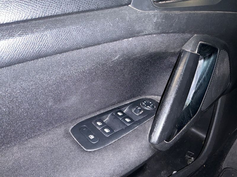 Peugeot 308 1.6 Blue-HDi Style 2016 – снимка 27