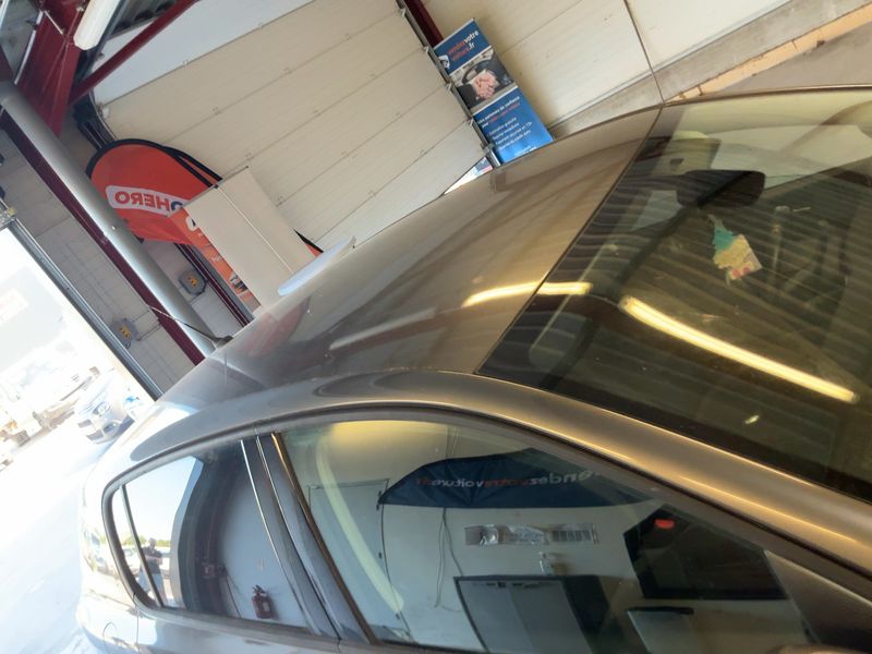 Peugeot 308 1.6 Blue-HDi Style 2016 – снимка 13