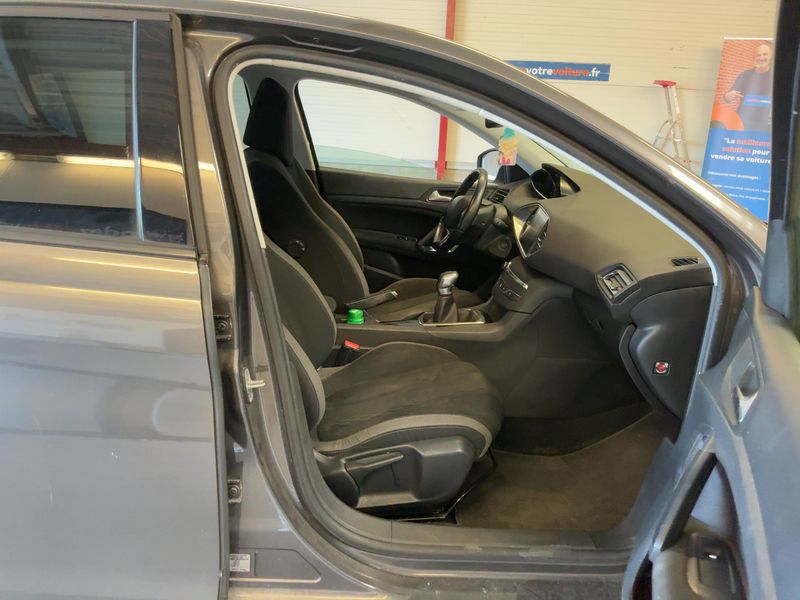 Peugeot 308 1.6 Blue-HDi Style 2016 – снимка 16