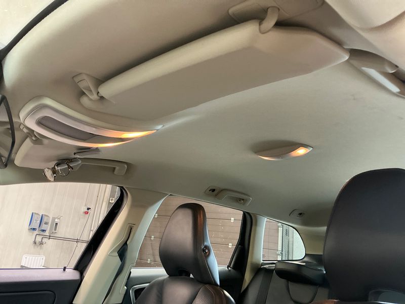 Volvo XC60 2.4 D4 Summum AWD 2012 – снимка 33