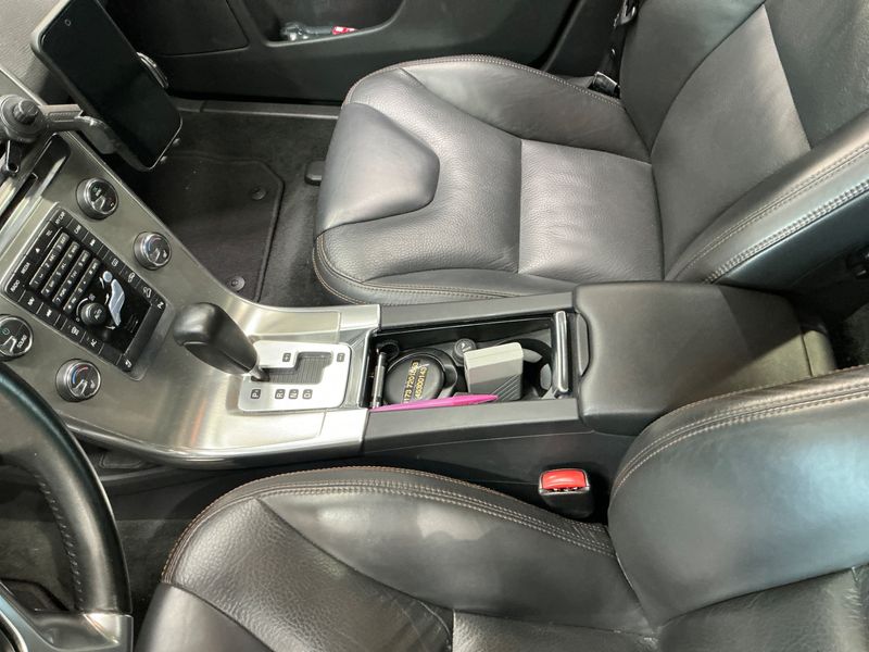 Volvo XC60 2.4 D4 Summum AWD 2012 – снимка 32