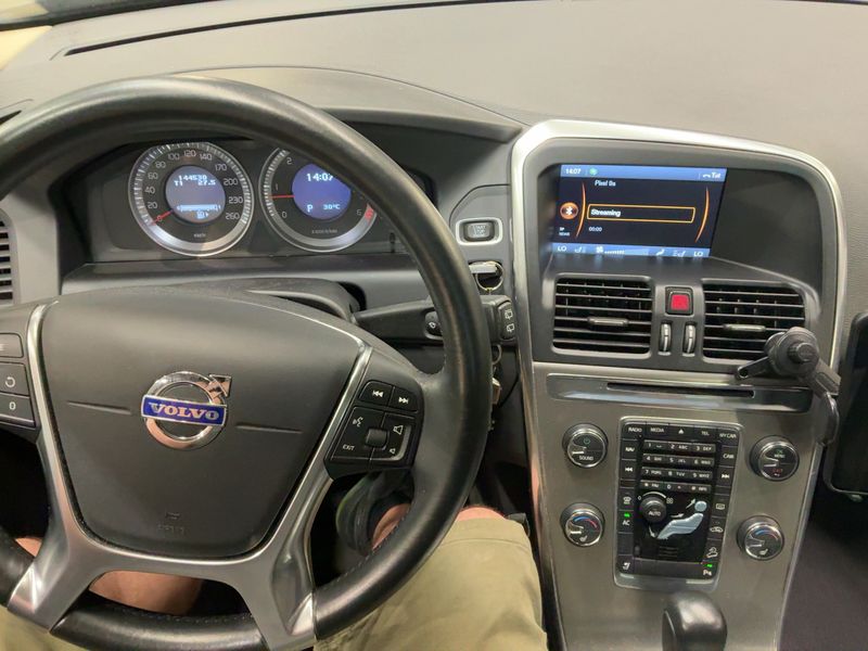 Volvo XC60 2.4 D4 Summum AWD 2012 – снимка 17