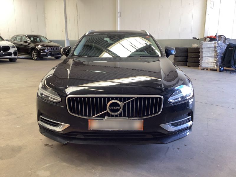 Volvo V90 2.0 T8 Plug-in Hybrid Inscription AWD 2019 – снимка 14