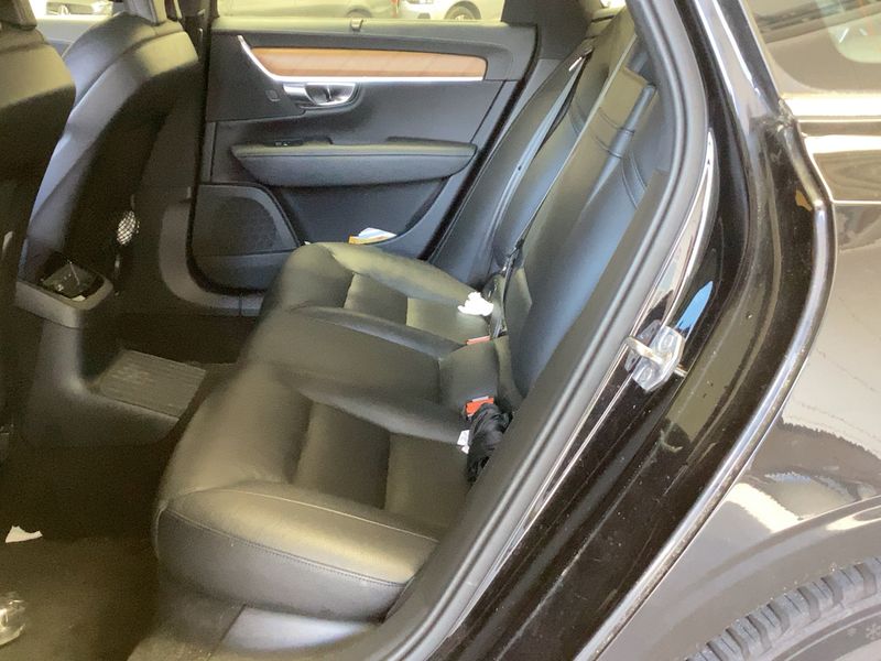 Volvo V90 2.0 T8 Plug-in Hybrid Inscription AWD 2019 – снимка 19