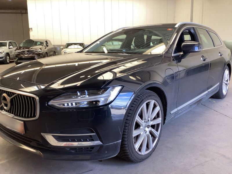 Volvo V90 2.0 T8 Plug-in Hybrid Inscription AWD 2019 – снимка 2
