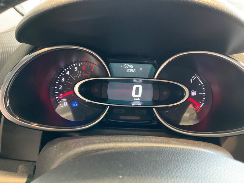 Renault Clio 0.9 Intens 2018 – снимка 18