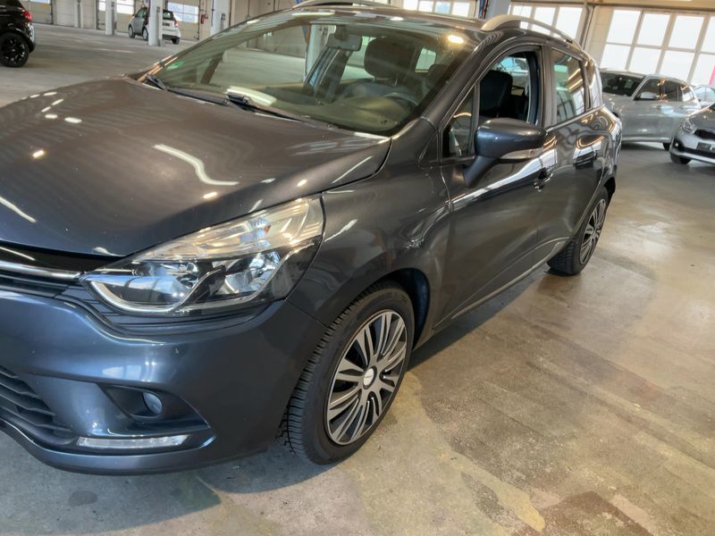 Renault Clio 0.9 Intens 2018 – снимка 2