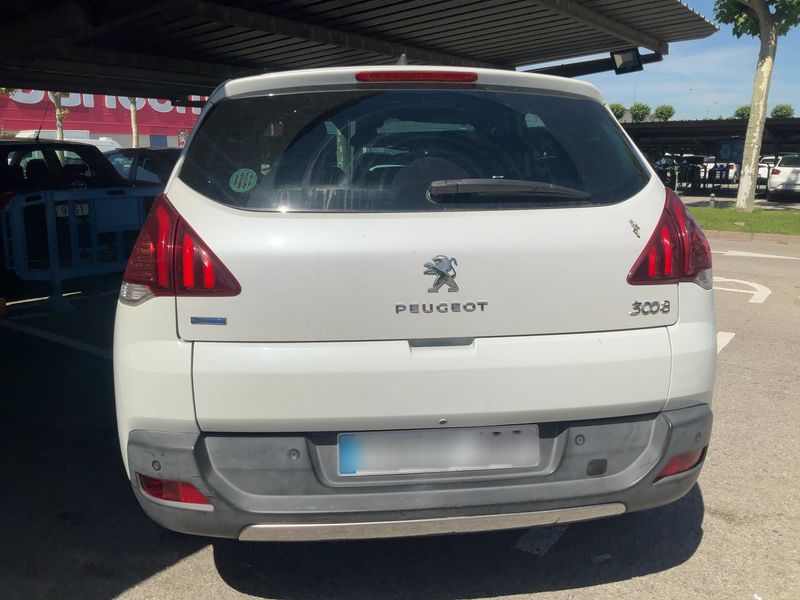 Peugeot 3008 1.6 Blue-HDi Allure 2014 – снимка 7