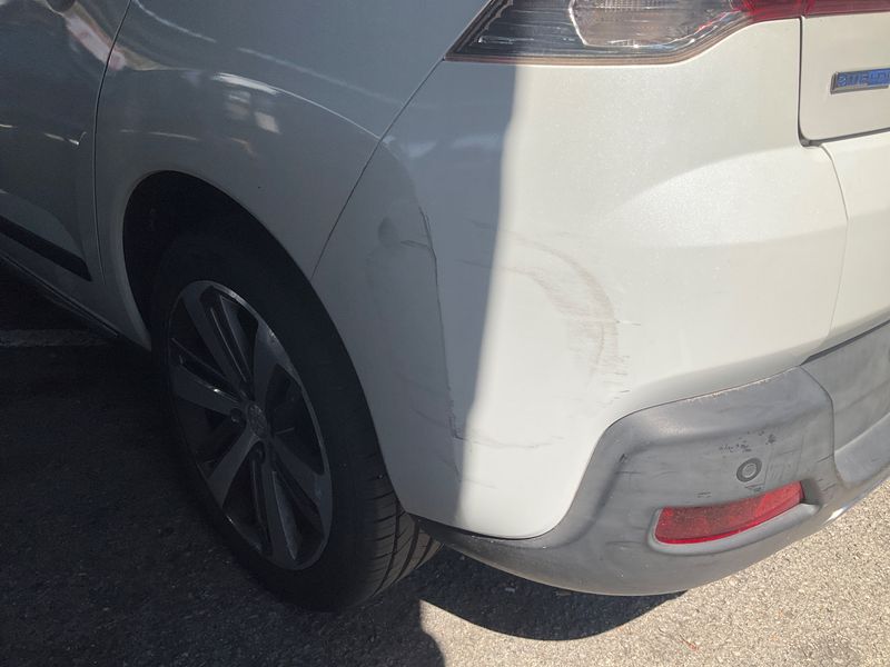 Peugeot 3008 1.6 Blue-HDi Allure 2014 – снимка 27