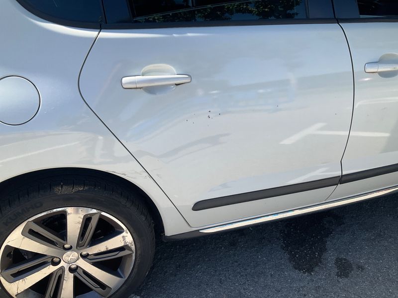 Peugeot 3008 1.6 Blue-HDi Allure 2014 – снимка 23