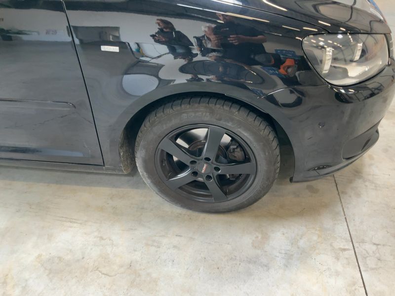 Volkswagen Touran 1.4 TSI Cup 2014 – снимка 11