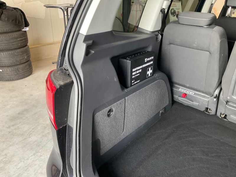 Volkswagen Touran 1.4 TSI Cup 2014 – снимка 26