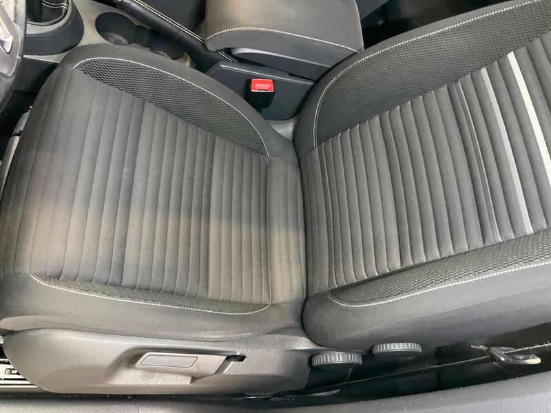 Volkswagen Touran 1.4 TSI Cup 2014 – снимка 38