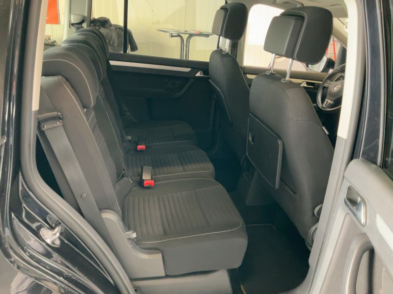 Volkswagen Touran 1.4 TSI Cup 2014 – снимка 20