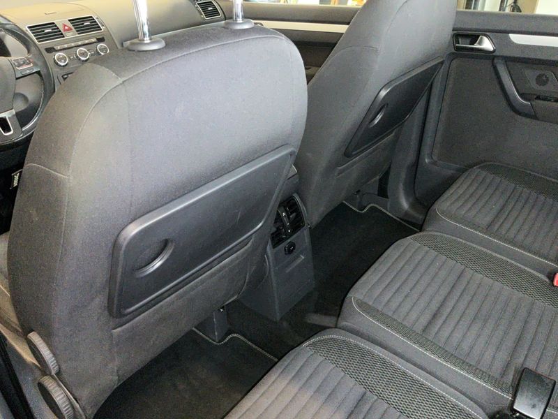 Volkswagen Touran 1.4 TSI Cup 2014 – снимка 31