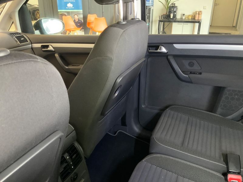 Volkswagen Touran 1.4 TSI Cup 2014 – снимка 29