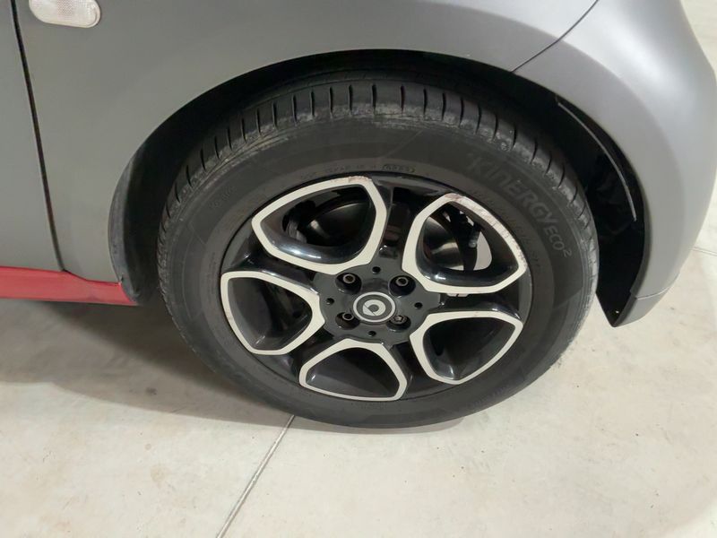 Smart fortwo 0.9 Turbo Basis Prime 2018 – снимка 12