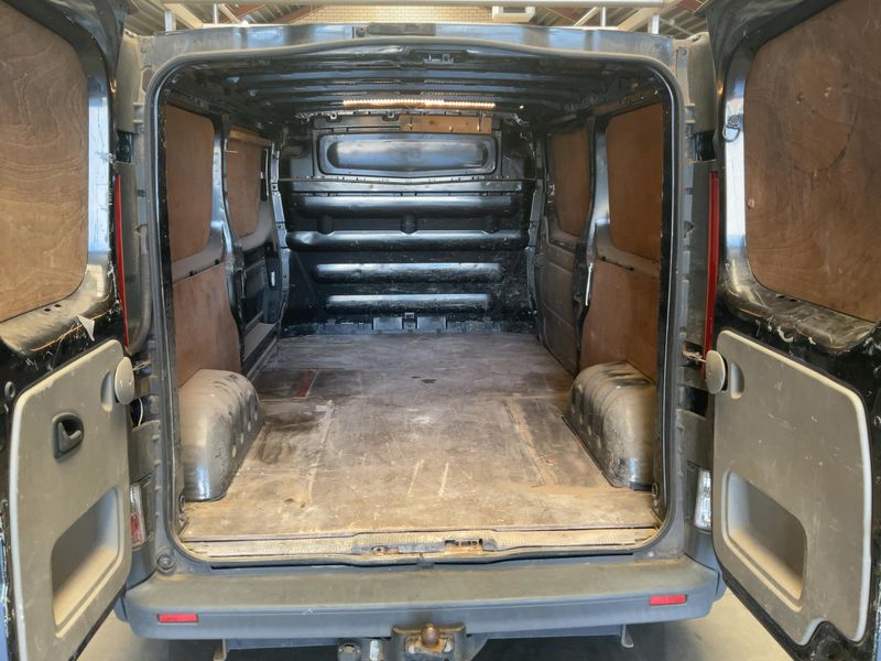 Opel Vivaro 2.0 CDTI Kasten L2H1 2,9t 2014 – снимка 15