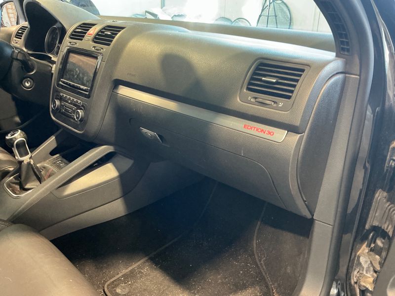 Volkswagen Golf V 2.0 TFSI GTI Edition 30 2008 – снимка 25