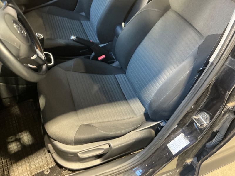 Volkswagen Polo 1.2 TSI Comfortline 2013 – снимка 33