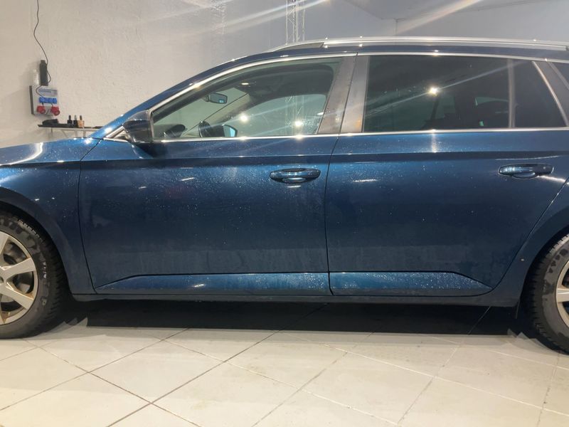 Skoda Superb 2.0 TDI Style 4x4 2016 – снимка 4