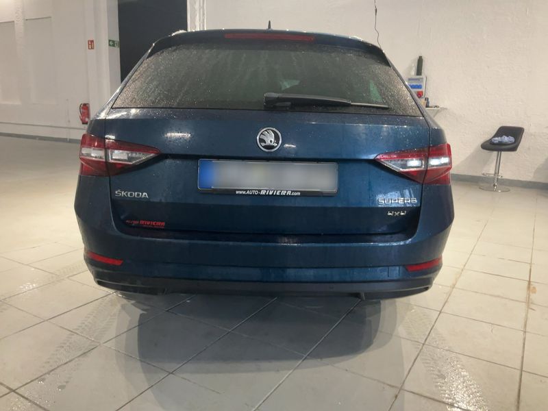 Skoda Superb 2.0 TDI Style 4x4 2016 – снимка 7