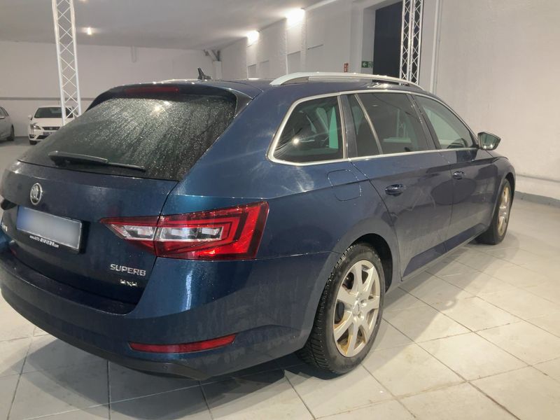 Skoda Superb 2.0 TDI Style 4x4 2016 – снимка 8
