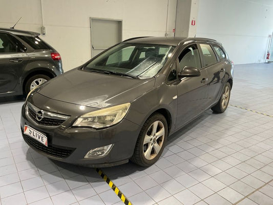 Opel Astra 1.7 CDTI Edition 2012