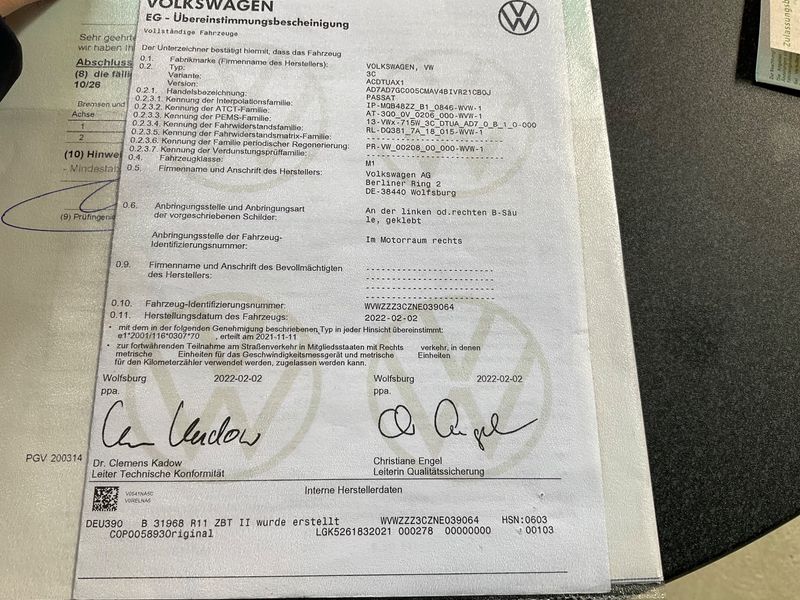 Volkswagen Passat Alltrack 2.0 TDI 4Motion 2022 – снимка 21