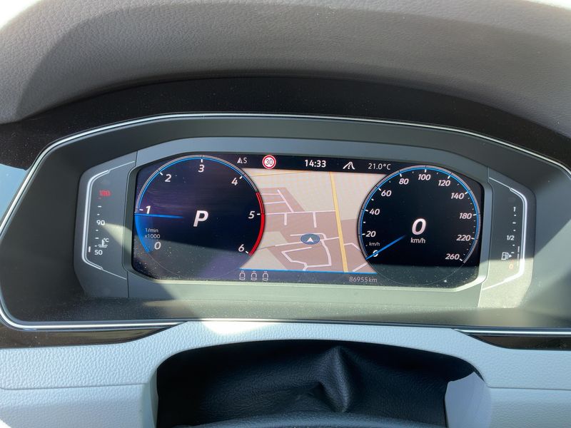 Volkswagen Passat Alltrack 2.0 TDI 4Motion 2022 – снимка 18