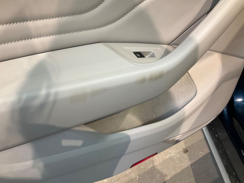 Volkswagen Passat Alltrack 2.0 TDI 4Motion 2022 – снимка 26