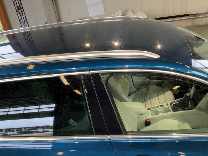 Volkswagen Passat Alltrack 2.0 TDI 4Motion 2022 – снимка 13