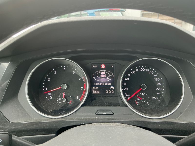 Volkswagen Tiguan 1.5 TSI ACT Life 2022 – снимка 18