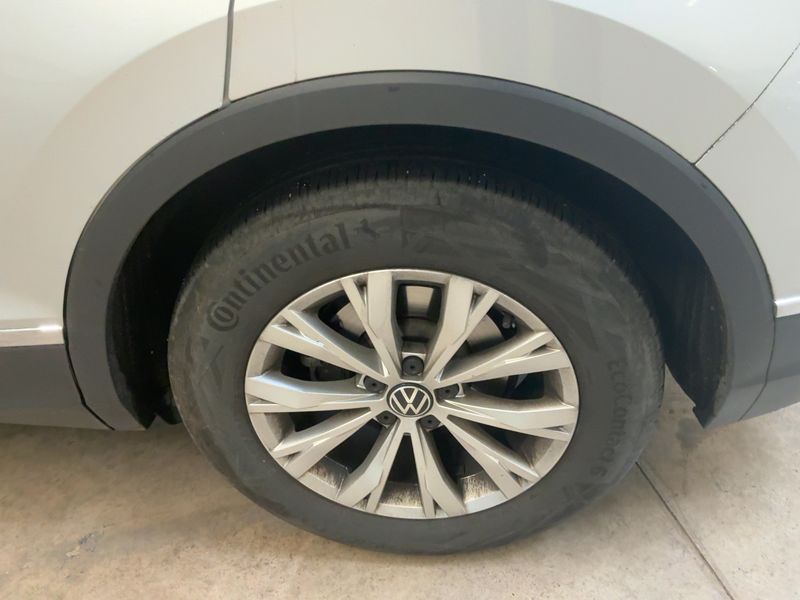 Volkswagen Tiguan 1.5 TSI ACT Life 2022 – снимка 5