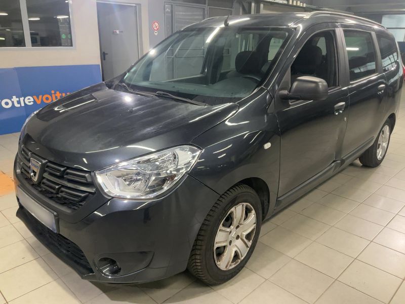 Dacia Lodgy 1.3 TCe Essentiel 2020 – снимка 2