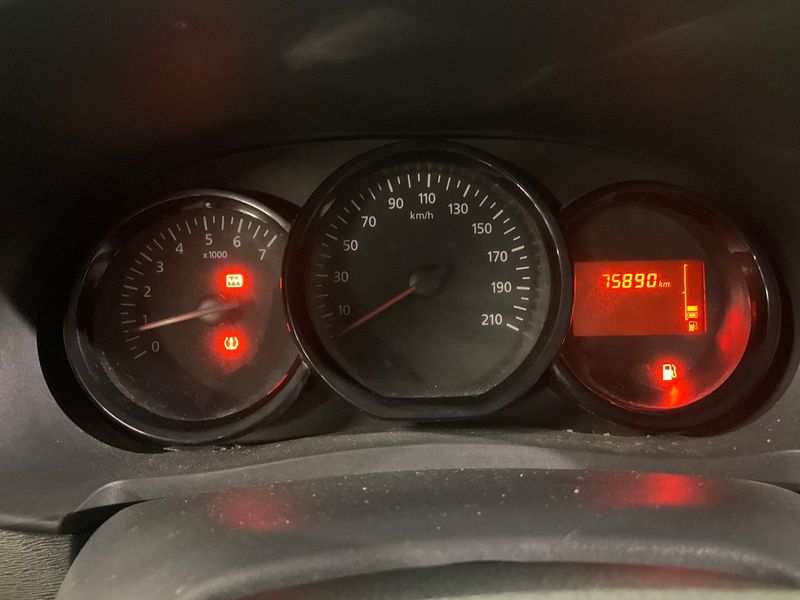 Dacia Lodgy 1.3 TCe Essentiel 2020 – снимка 18