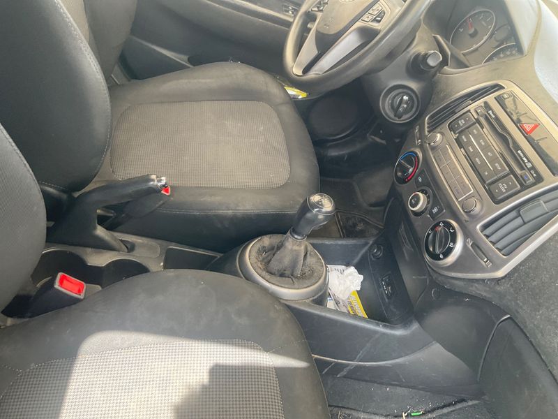 Hyundai i20 1.1 CRDi City S 2013 – снимка на щета