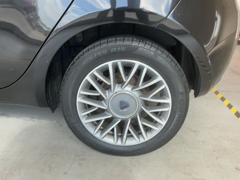 Lancia Ypsilon 1.3 JTD Silver 2013 – снимка 5