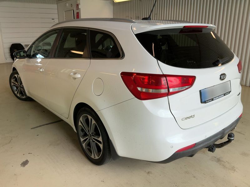 Kia cee'd 1.6 CRDi GT Line 2016 – снимка 6