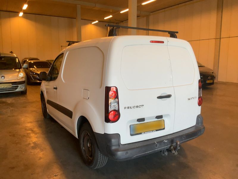 Peugeot Partner 1.6 Blue-HDi L1 Premium 2017 – снимка 6