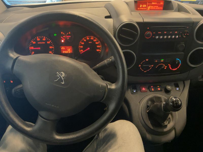 Peugeot Partner 1.6 Blue-HDi L1 Premium 2017 – снимка 17