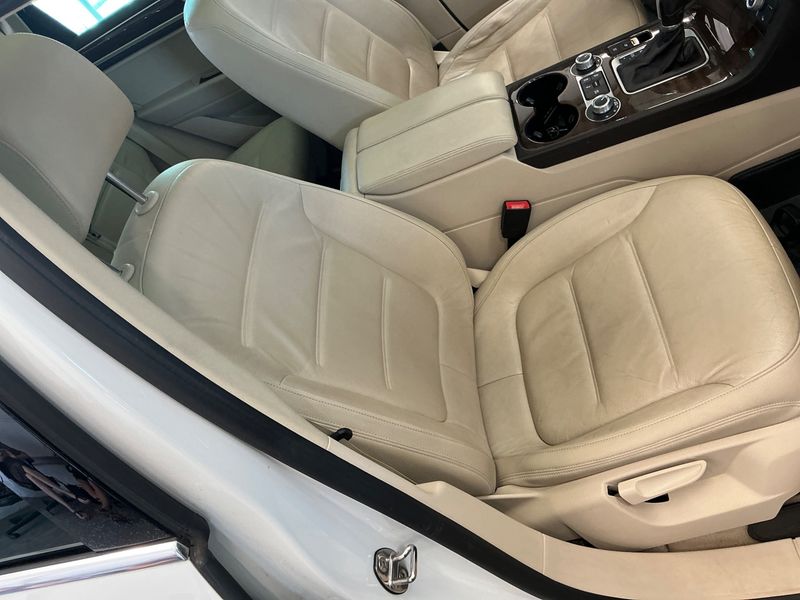 Volkswagen Touareg 3.0 V6 TDI Terrain Tech BlueMotion Tech 2016 – снимка 25
