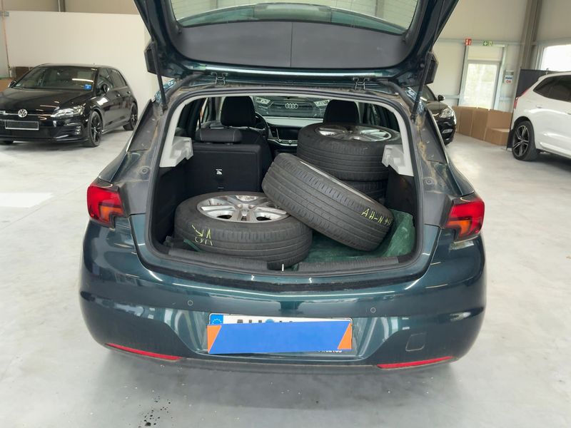 Opel Astra 1.0 Turbo Business Start/Stop 2017 – снимка 16