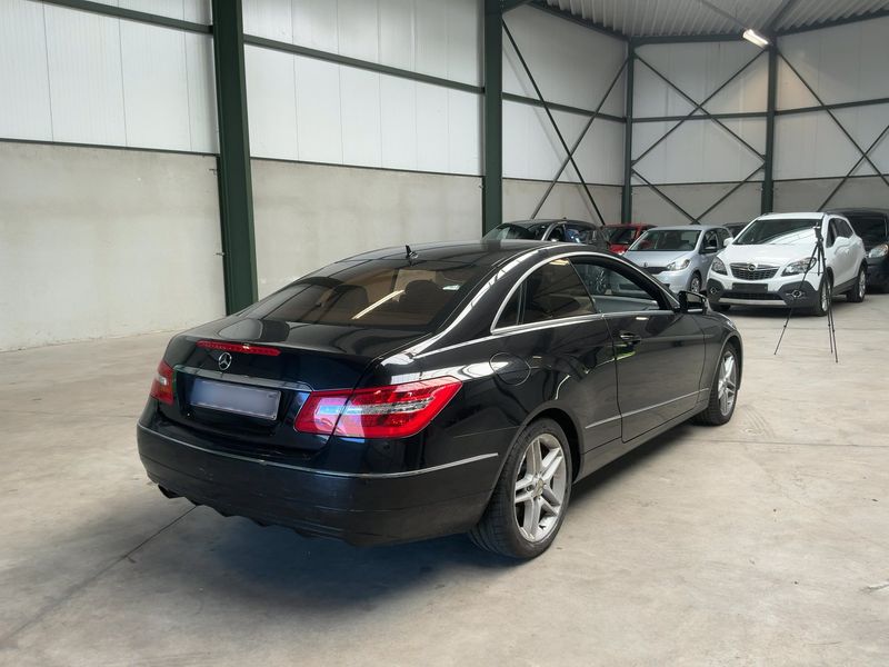 Mercedes-Benz E-Klasse E 220 CDI BlueEfficiency Avantgarde 2013 – снимка 6